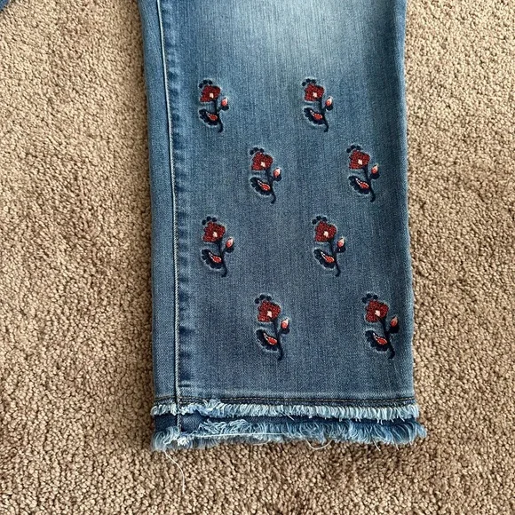 Democracy Flex-ellent Embroidered Women's Jeans- Size 14 - Picture 2 of 6